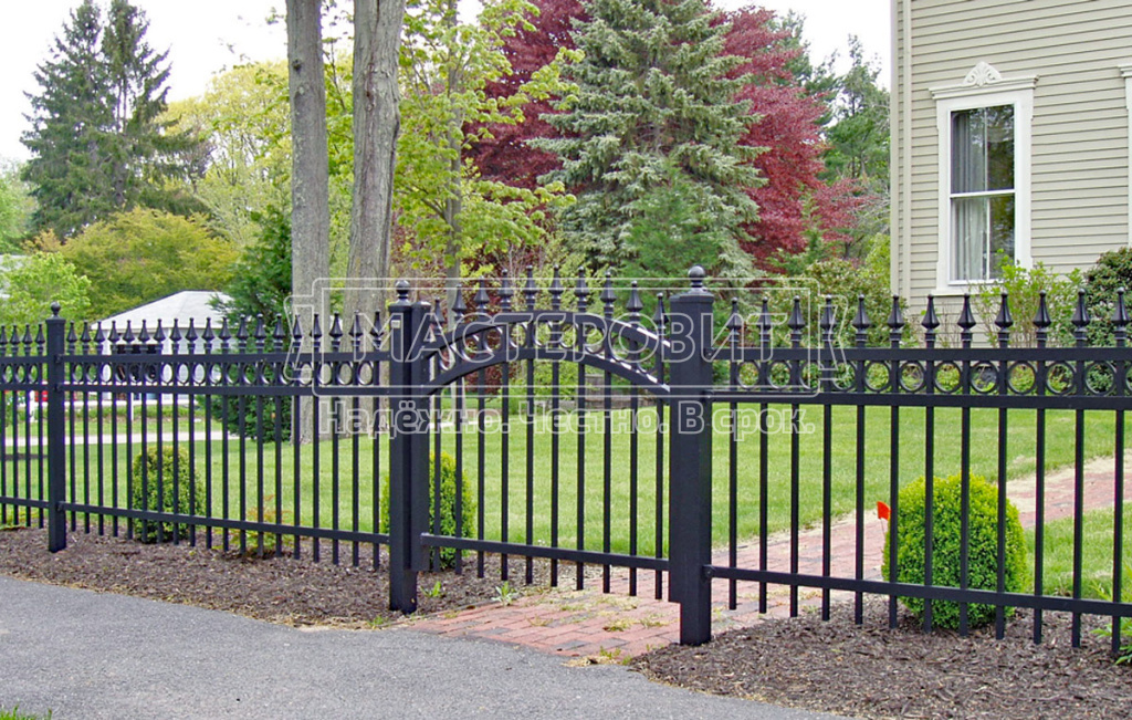 Ornamental-Metal-Picket-Fence-(1).jpg