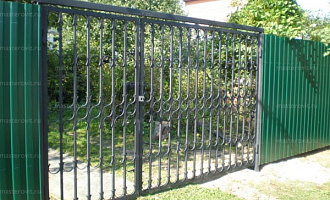 Как выбрать забор для частного дома или дачи?